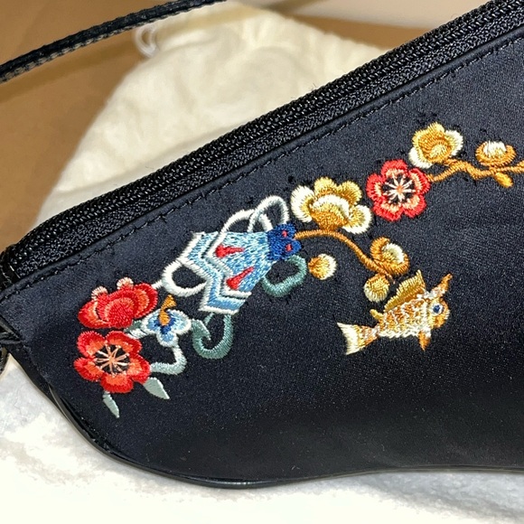 Dior Koi Mini Saddle Embroidered Satin - Picture 12 of 16